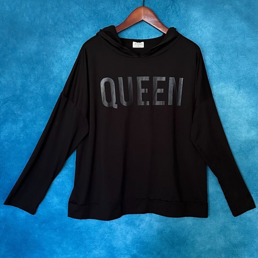 Queen Hooded Long-Sleeve Top, Size 3X